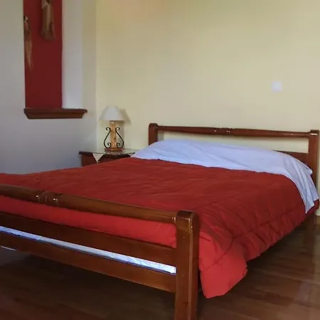 Traditional House In Appartement